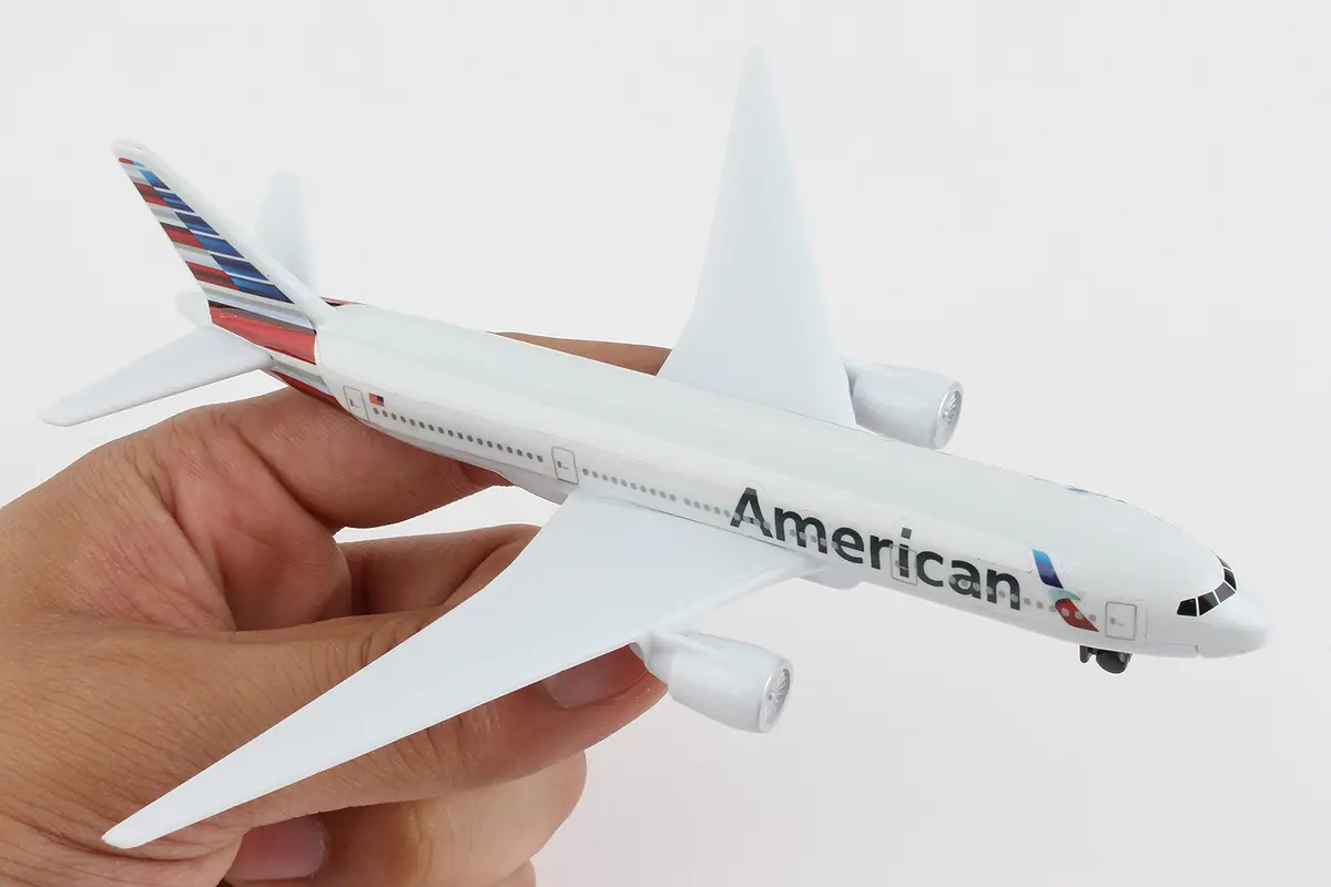 Daron American Single Plane Die-cast Toy Model Airplane | Authentic Aviation Collectible for Kids & Collectors - view 4