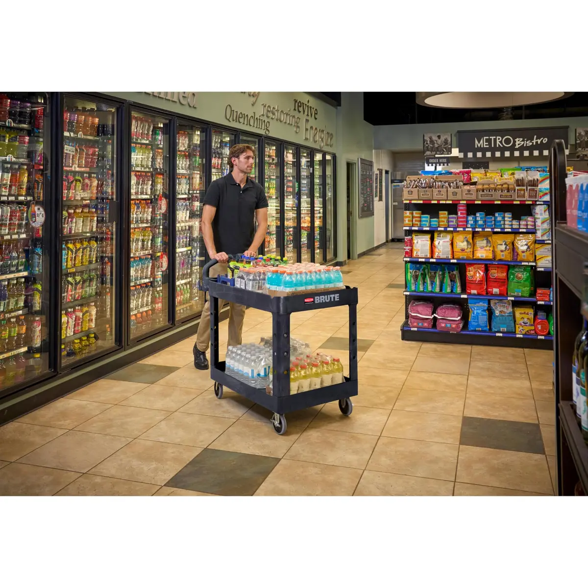 Rubbermaid Commercial Products Brute Med 2-Shelf Utility Cart, 226.8kg (500lb) | Heavy-Duty Mobile Storage - view 9