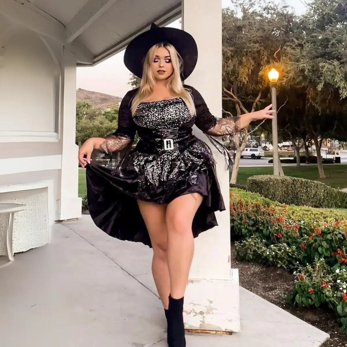 Leg Avenue Plus Size Black Magic Witch Costume 1X-2X | Tattered Glitter Tulle & Foil Star Bodice (70-120 chars) - view 4
