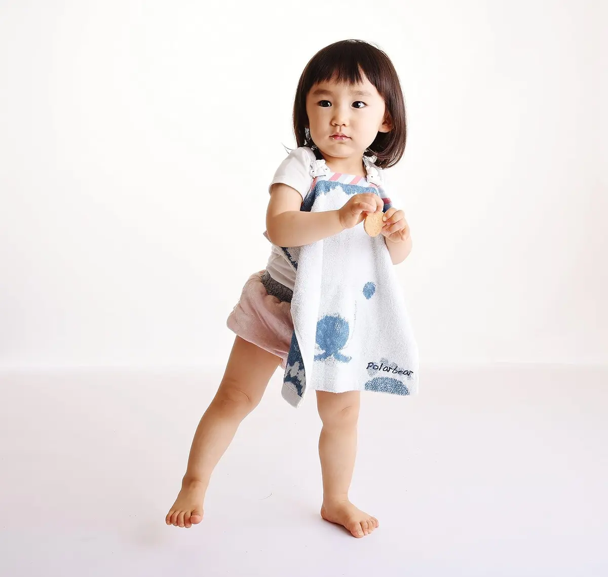 Baby Buddy Baby Bib Clip Turns Cloth, Towel, Napkin into Disposable Bibs | Safe, Reusable, Travel Essential for Babies, Newborns & Toddlers, Red - view 5