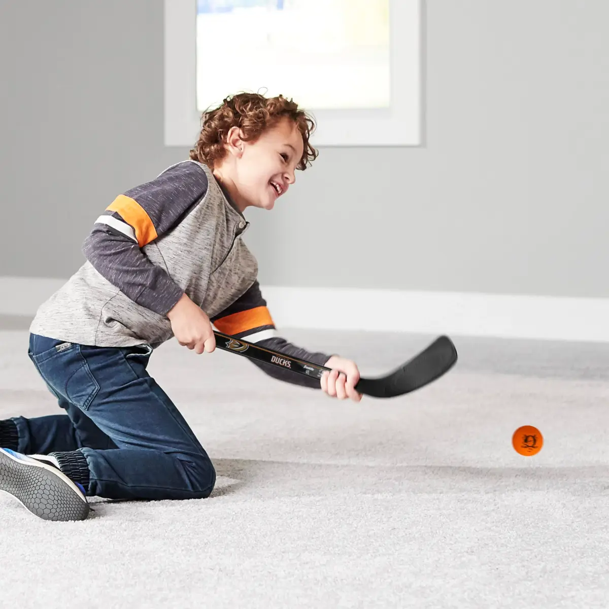 Franklin Sports NHL Detroit Red Wings Mini Hockey Stick Set with 2 Foam Balls | 2-Piece ABS Plastic - view 6