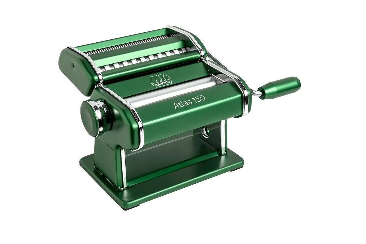 Marcato Atlas 150 Pasta Maker | Italian Hand-Crank Pasta Machine with 10 Thickness Settings (Green) - main product image