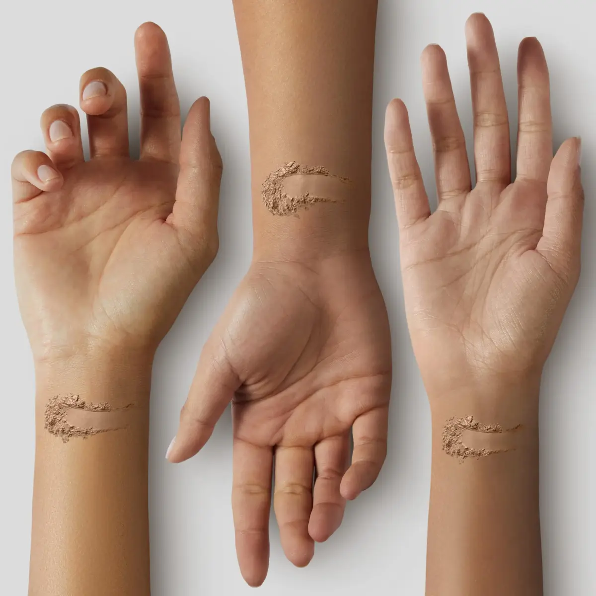 L'Oréal Paris True Match Mineral Loose Powder Foundation Classic Tan 9.9g (0.35oz) | SPF 19 Natural Finish - view 2