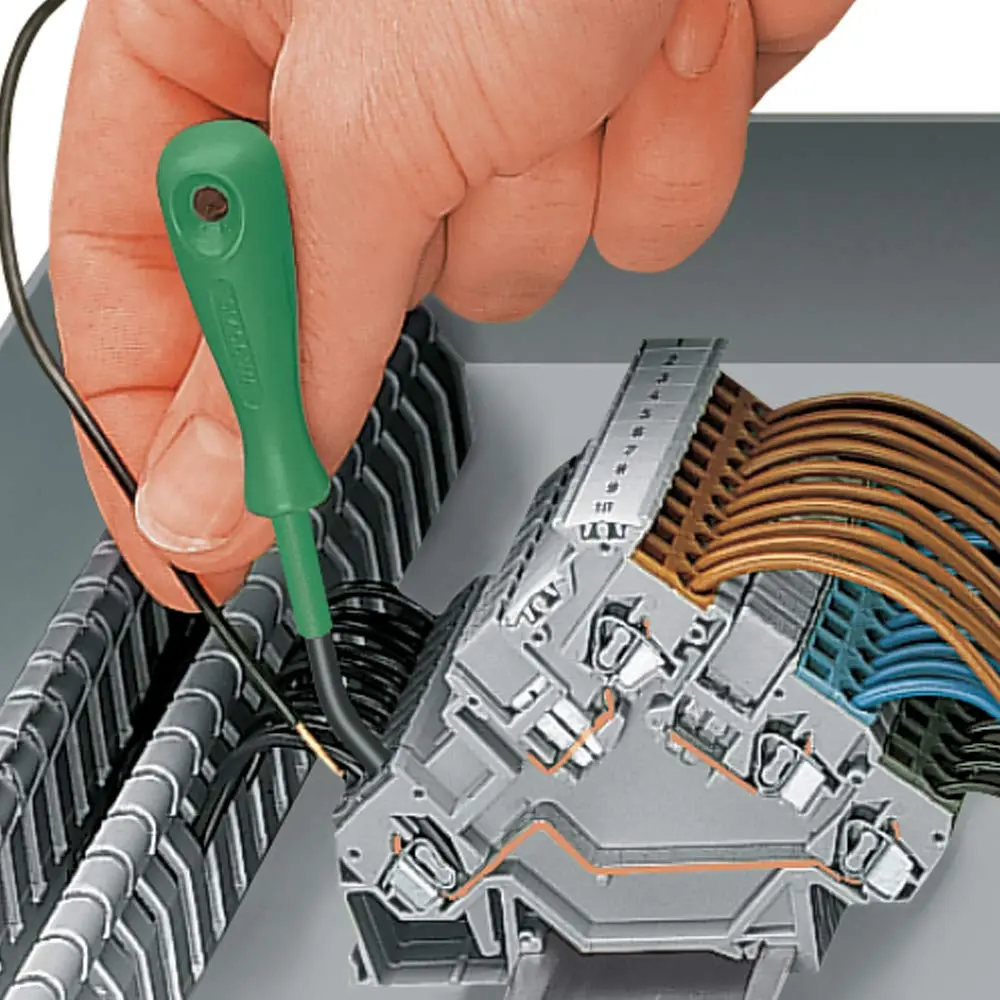 WAGO Operating Tool,100 mm,Green/Black | Partially Insulated Hand Tool for Power & Home - view 2