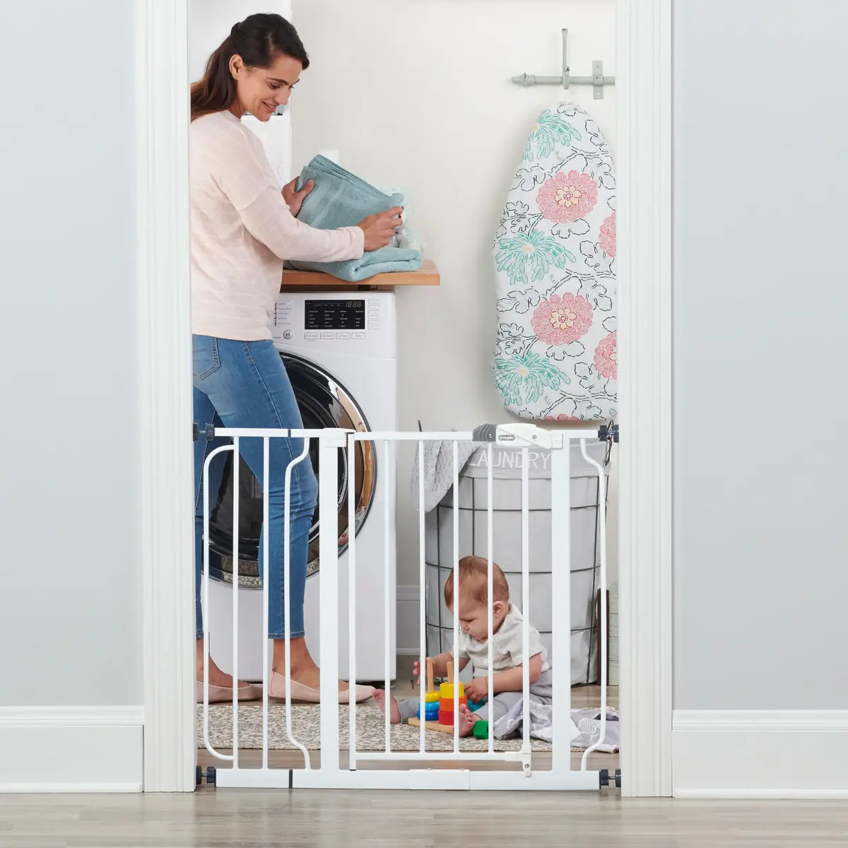 Regalo Safety 29"-38.5" Easy Step Baby Gate | Extra Wide Door & Stair Protection - view 5