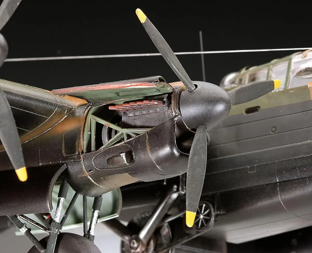 Revell Avro Lancaster B.III Model Kit 1/72 Scale | Detailed WWII Bomber Replica - view 5