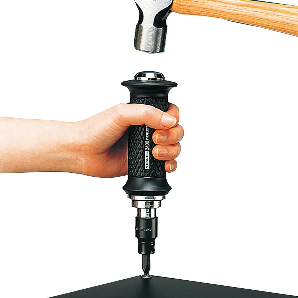 VESSEL Impact Screwdriver with Soft Grip, 197mm (7.8 inches) | Replaceable Bit & Socket Compatibility - view 4