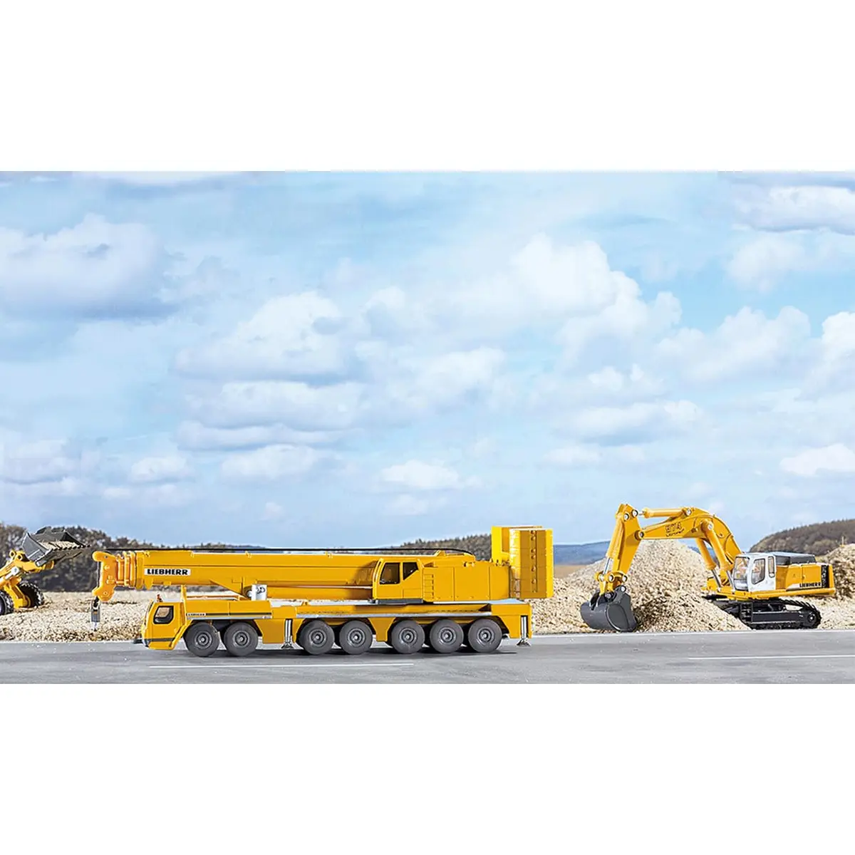 Siku Liebherr Mobile Crane 1:87 Metal/Plastic Yellow Movable Parts | Durable Construction for Construction Fans - view 7