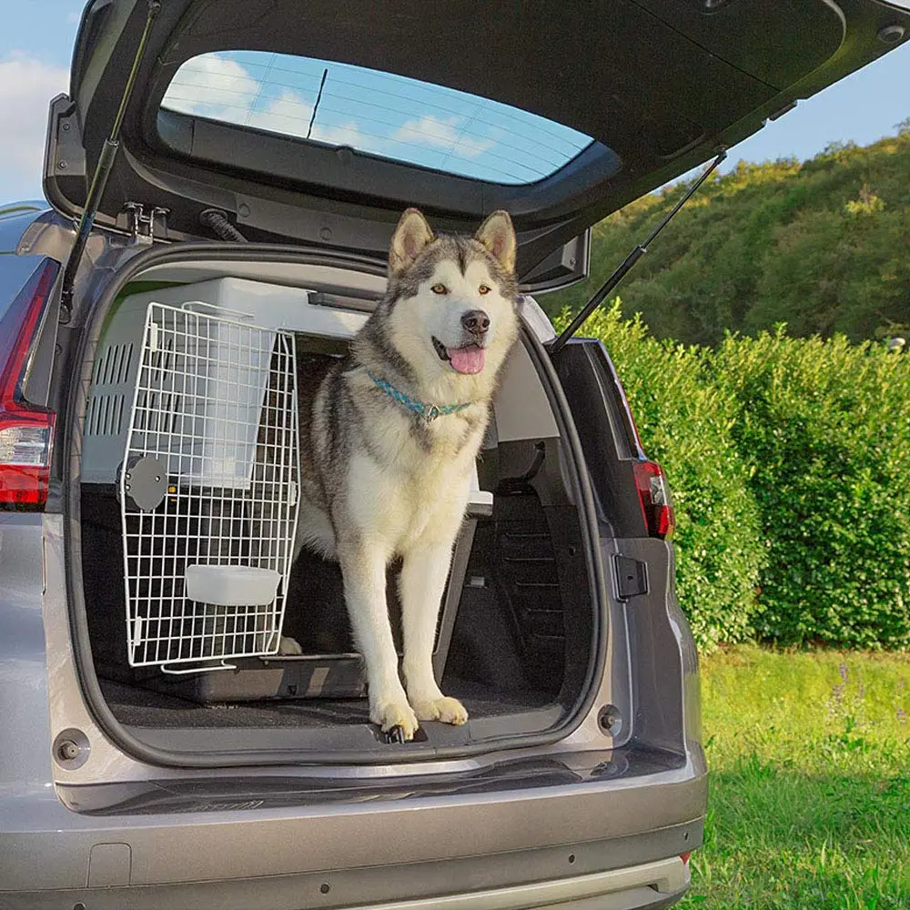 Ferplast Atlas 70 Dog Travel Kennel | Large, Sturdy, Safe & Aerated for Large Dogs - view 3
