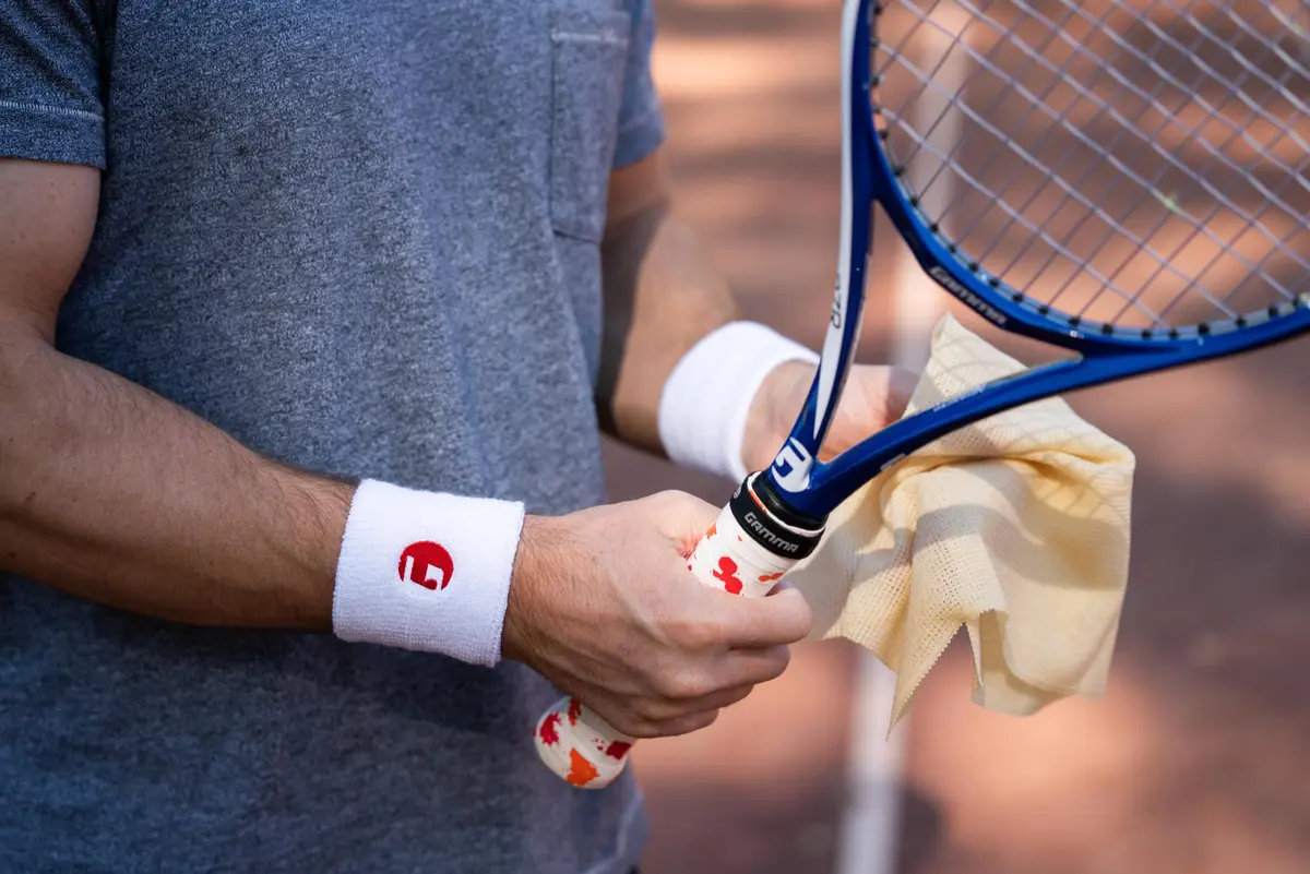 GAMMA Tacky Towel 8"x5" | Non-Toxic Grip Traction Enhancer for Tennis & Golf - view 7