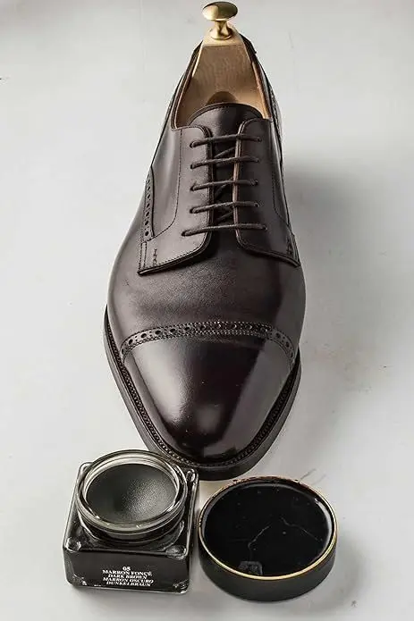 SAPHIR NOIR Natural Cream Shoe Polish 75ml (2.5 Fl Oz) | Medaille d'Or Leather Conditioner for Boots, Handbags - view 3