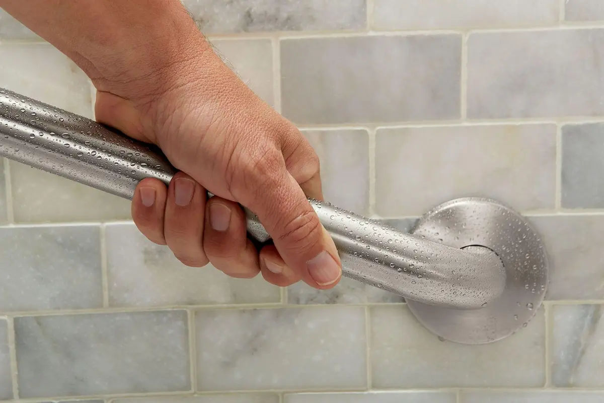 Moen 8730 Bathroom Safety 30-Inch Stainless Steel Grab Bar with Concealed Screws, Stainless - view 4