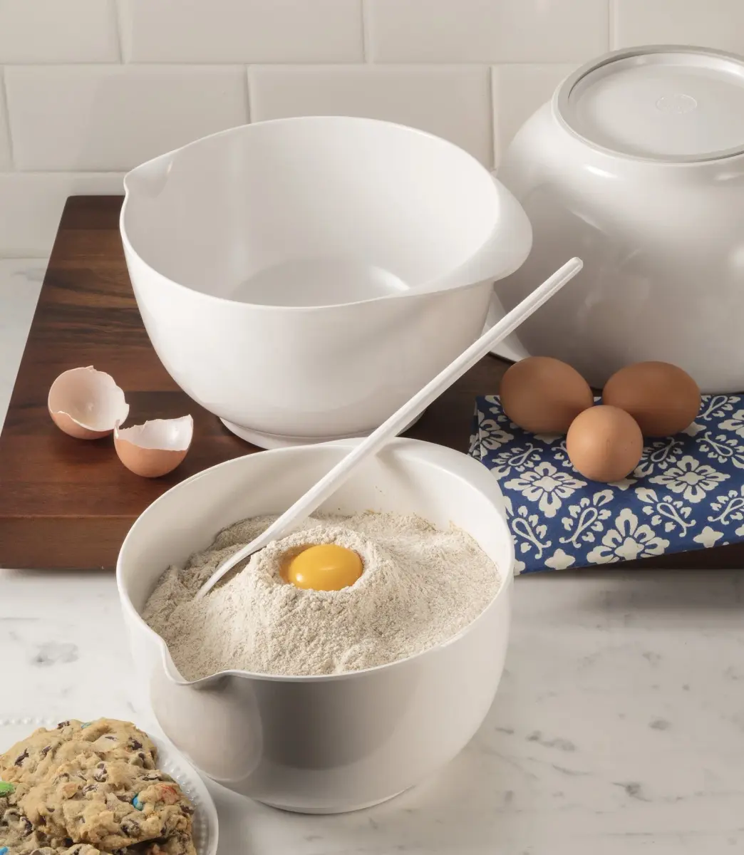 Hutzler Melamine Mixing Bowl Set: 2, 3, and 4 Liters, White | BPA-Free & Dishwasher Safe - view 8