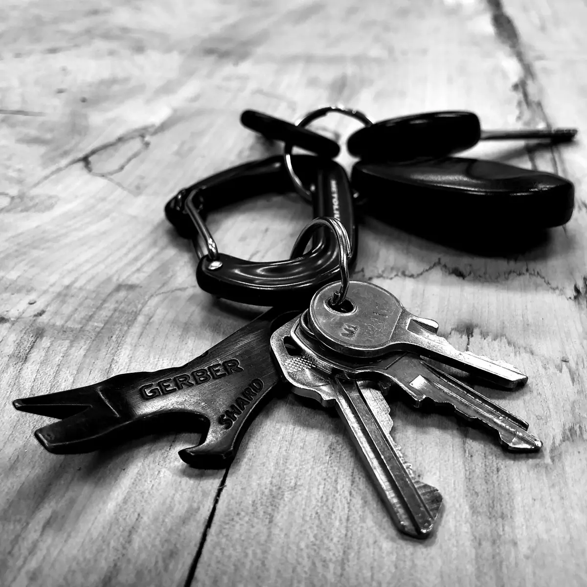 Gerber Shard 7-in-1 EDC Keychain Multitool 7.0 cm (2.75 in) | Airline-Safe Pry Bar, Bottle Opener, Screwdriver - view 4