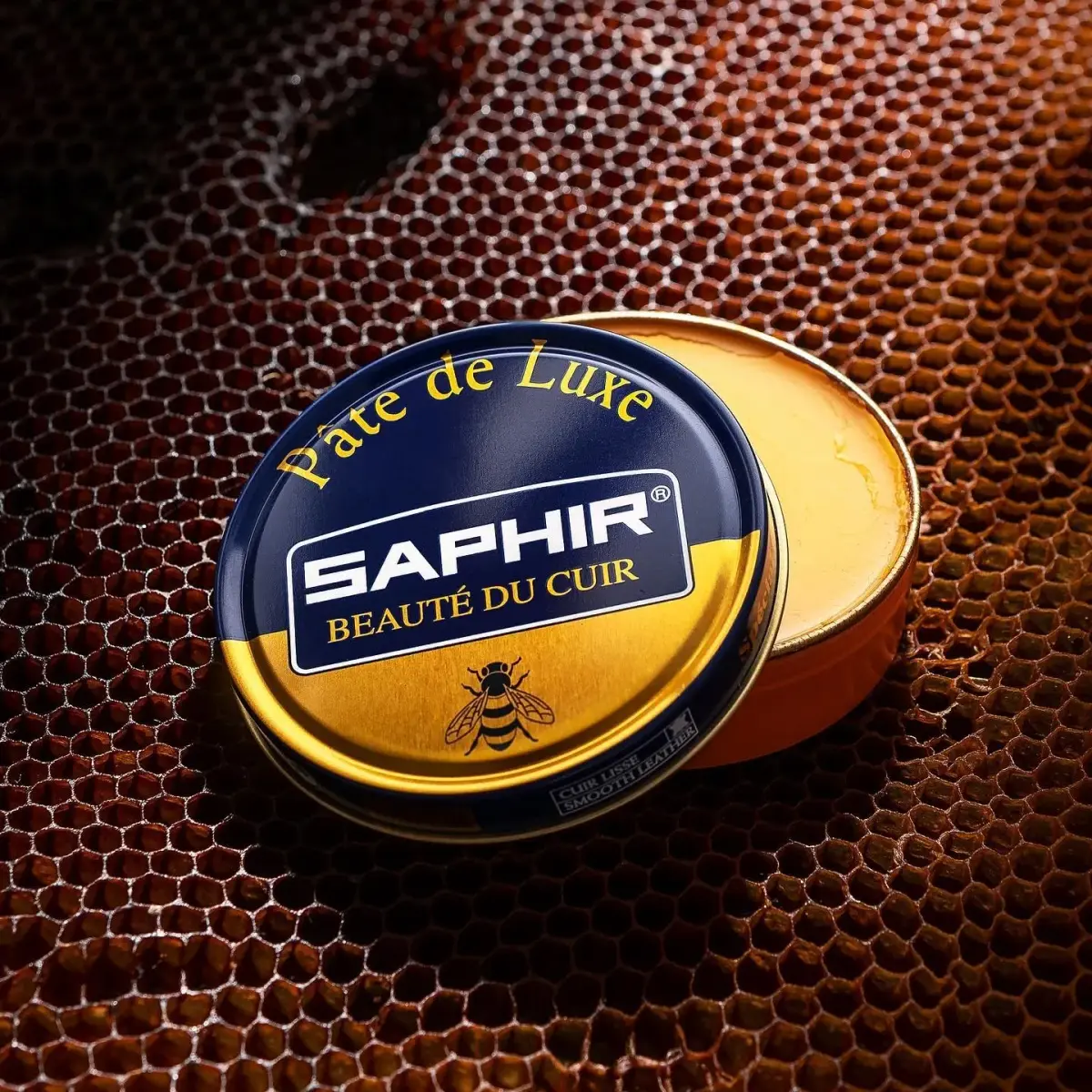 Saphir Pâte de Luxe Wax Shoe Polish 50ml (1.7 Fl Oz) | Natural Shine & Protection for Smooth Leather - view 2