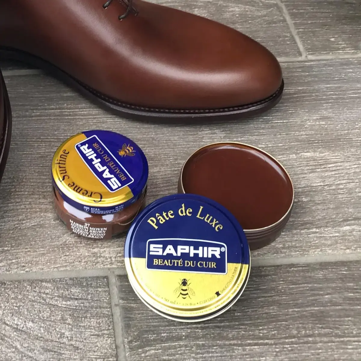 Saphir Pâte de Luxe Wax Shoe Polish 50ml (1.7 Fl Oz) | Natural Shine & Protection for Smooth Leather - view 3