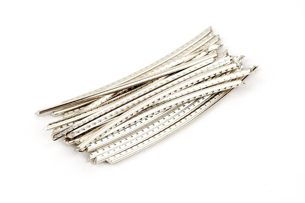 Fender Narrow/Tall Guitar Frets, Pack of 24 | Nickel-Silver, Pre-Radiused for 9.5" Radius - main product image