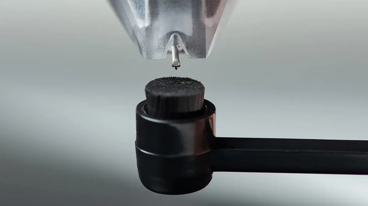 Pro-Ject Clean-it Turntable Needle Stylus Brush | Effective Cleaning & Longer Life - Black - view 5