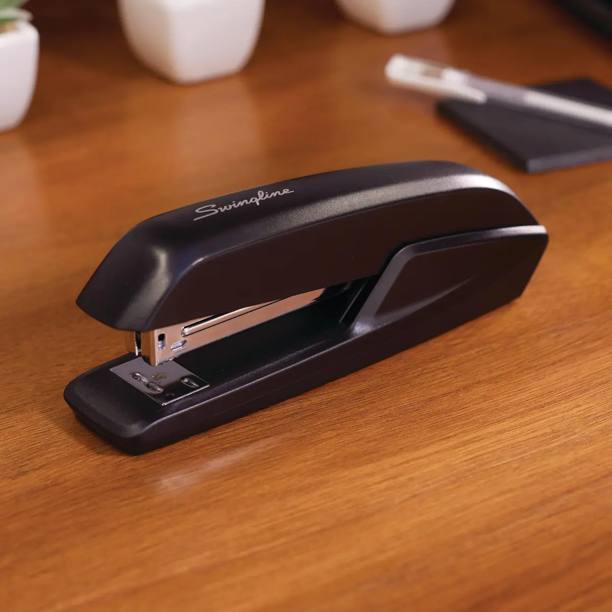 Swingline Stapler Value Pack, 20 Sheet Capacity, Jam Free | Includes Staples & Remover, Black - view 2