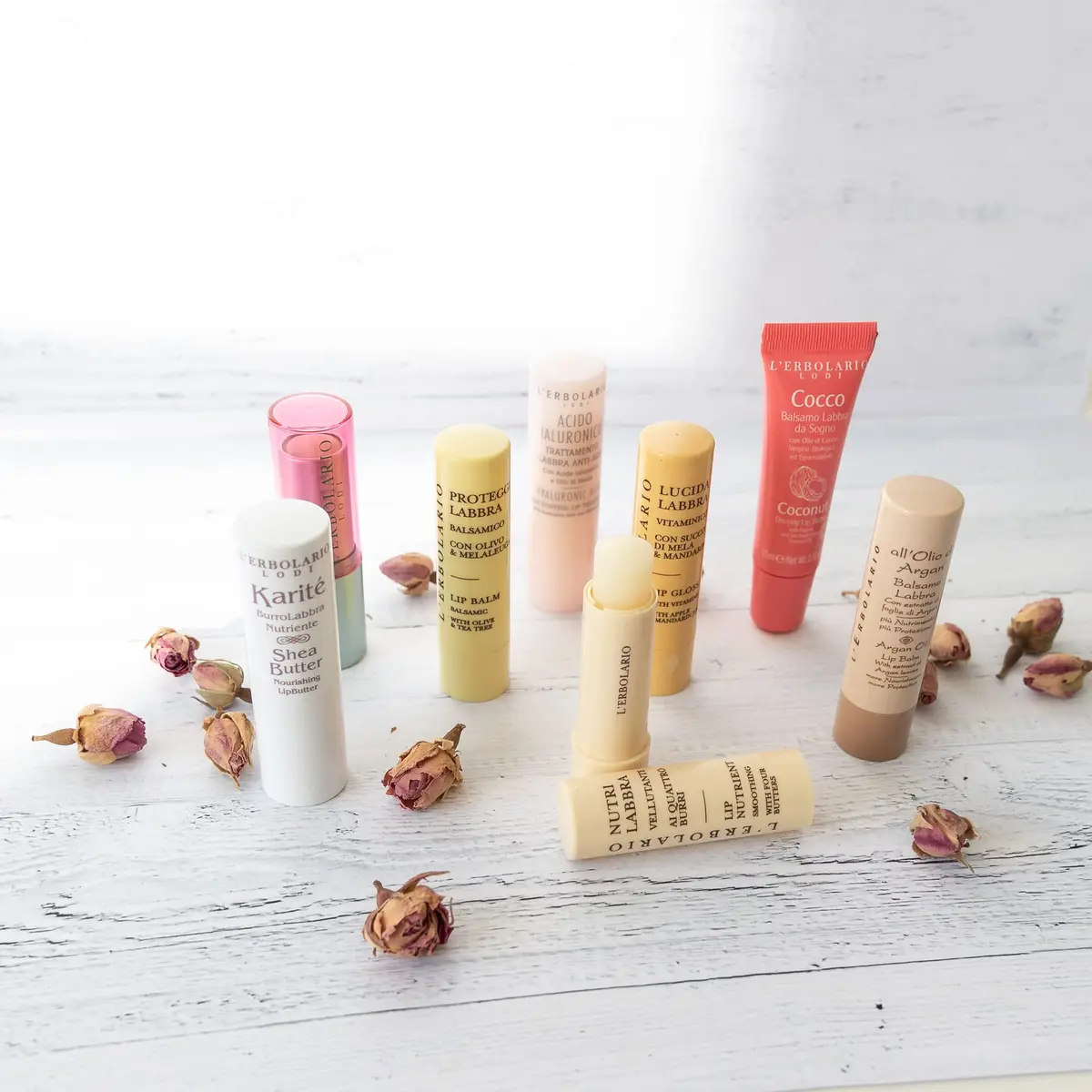 L'Erbolario Lip Gloss Apple Mandarin 0.15 oz | Soothing, Hydrating with Subtle Shine - view 4