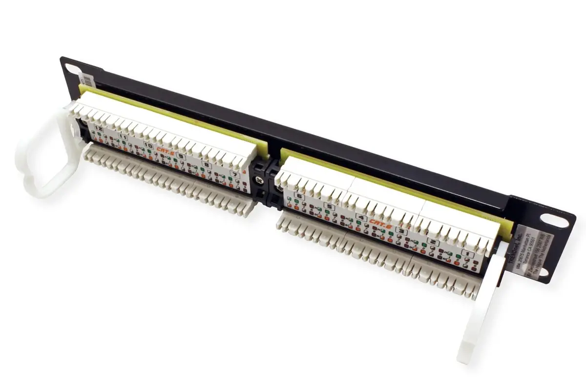 TRENDnet 12-Port Cat6 Unshielded Patch Panel, TC-P12C6, Metal Housing | 250MHz Gigabit Ethernet Ports for Home & SMB - view 4