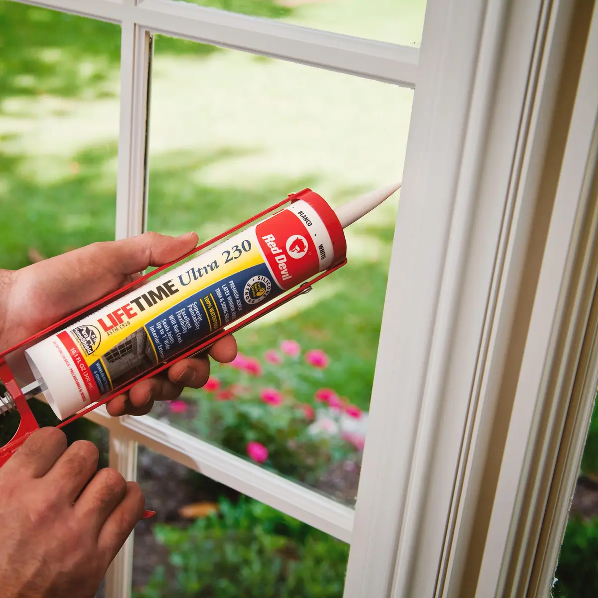 Red Devil Lifetime Ultra 230 Premium Elastomeric Acrylic Latex Sealant 298ml (10.1 Fl Oz) | Interior/Exterior Use - view 6