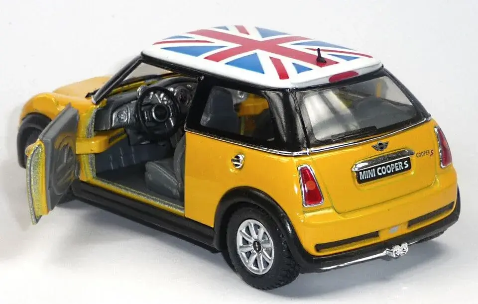 KiNSMART Mini Cooper S Die-Cast Model Car 13cm (5") | Authentic 1:28 Scale Replica - view 2