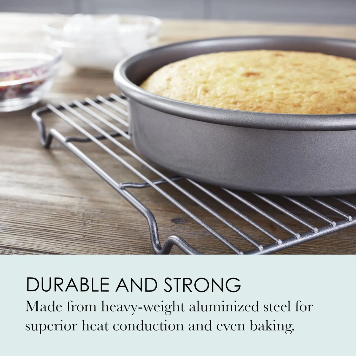 Chicago Metallic 59629 9-Inch Commercial II Non-Stick Round Cake Pan | Even Heat & Easy Release (70-120 chars) - view 3