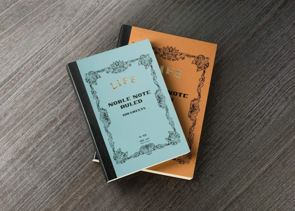 ライフ Noble Notebook Ruled A4 Notebook 29.7cm x 21.2cm (A4) | Fountain Pen Friendly Paper - view 3