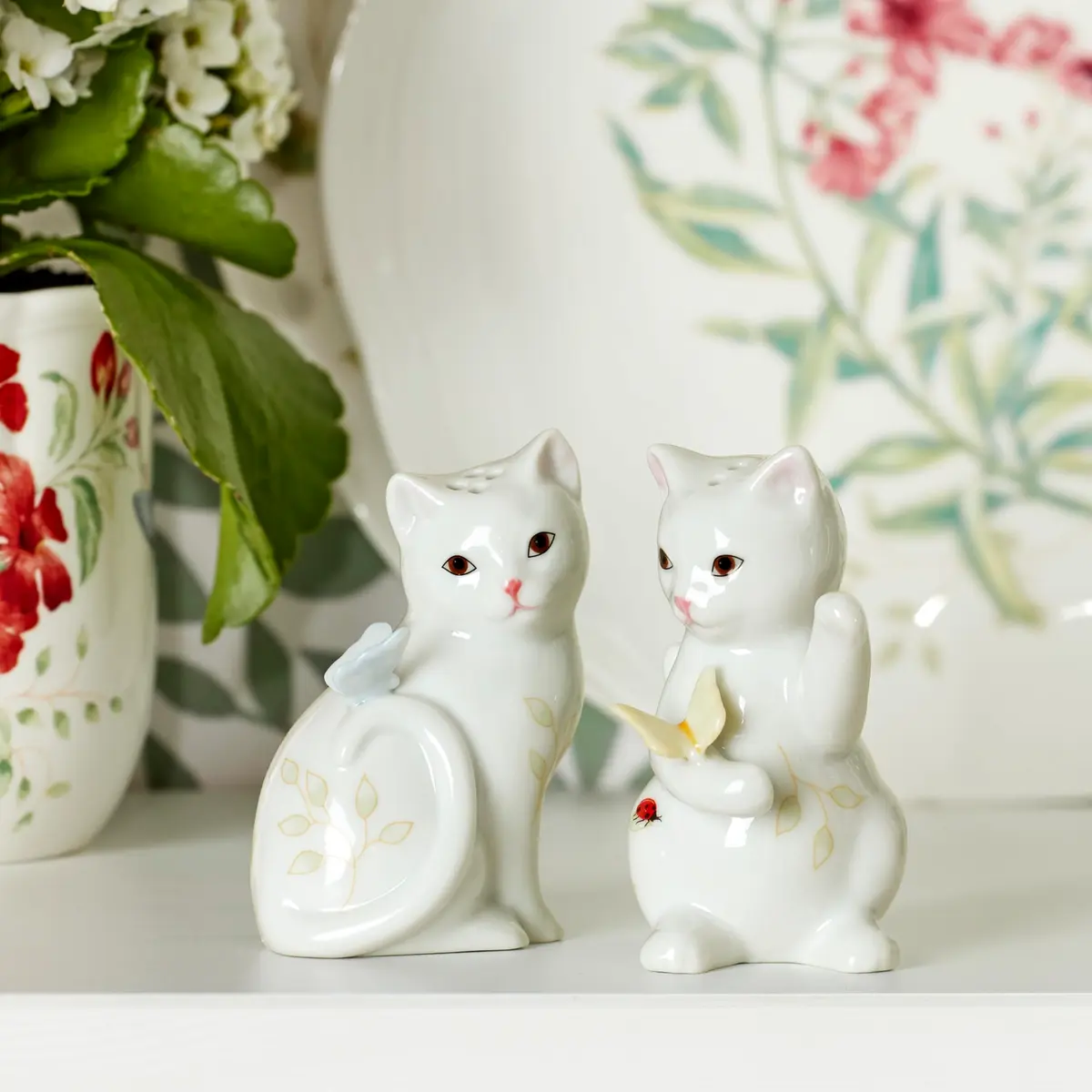 Lenox Butterfly Meadow Figural Kitten Salt and Pepper Set - 3.25" Porcelain Gift Boxed - view 4