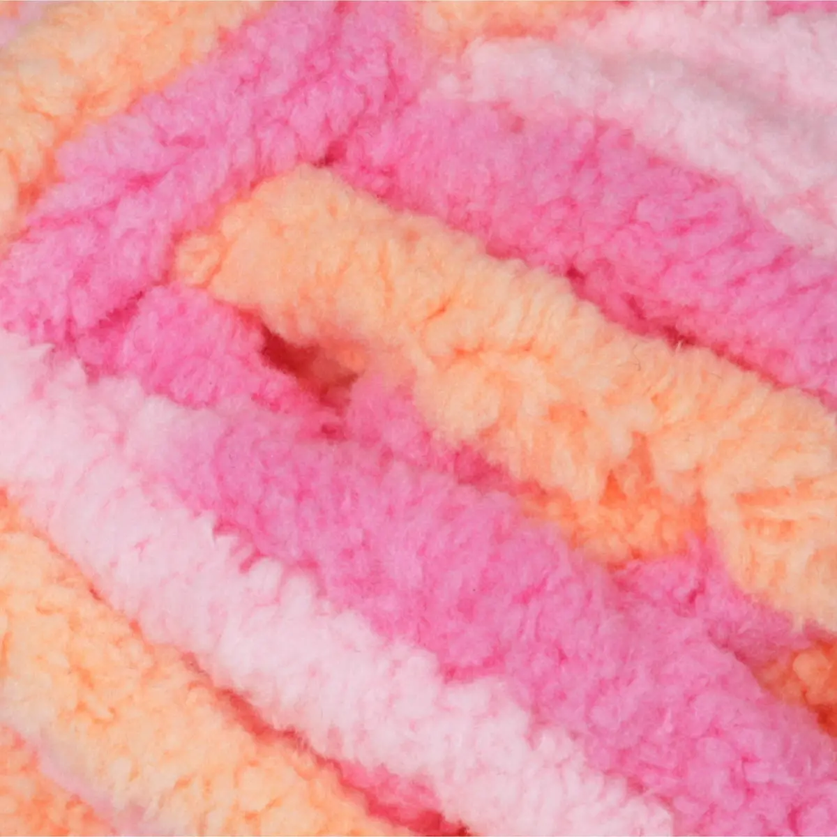 Bernat Baby Blanket Yarn for Crocheting Soft, Peachy — 100g (3.5oz) | #6 Super Bulky Polyester - view 2
