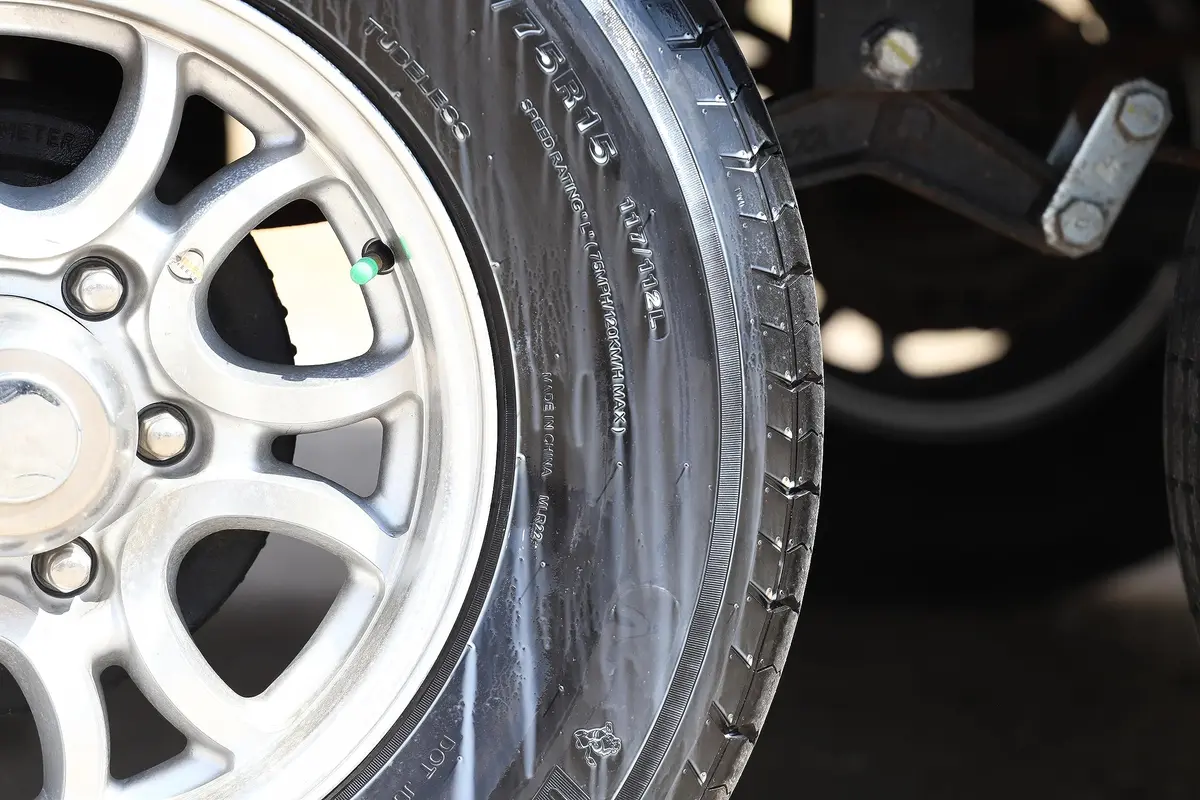 303 Aerospace Protectant for Vinyl, Plastic & Rubber | UV & Stain Protection (70-120 chars) - view 6