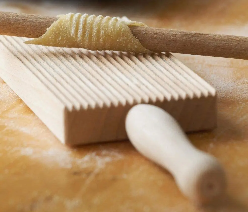 Eppicotispai Garganelli and Gnocchi Stripper Board | Traditional Italian Pasta Tool - view 3