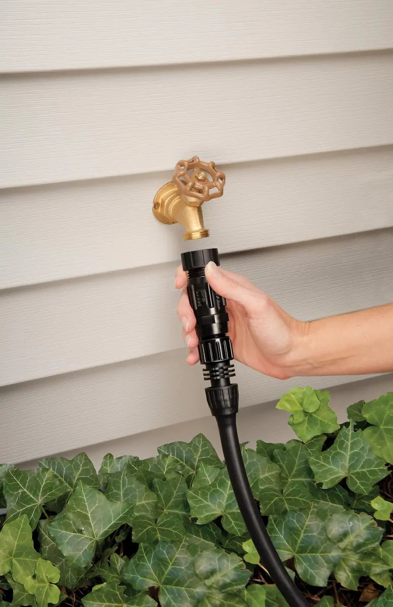 Rain Bird Drip Pressure Regulator 3/4" | Maintains 25 psi water flow for drip systems - view 4