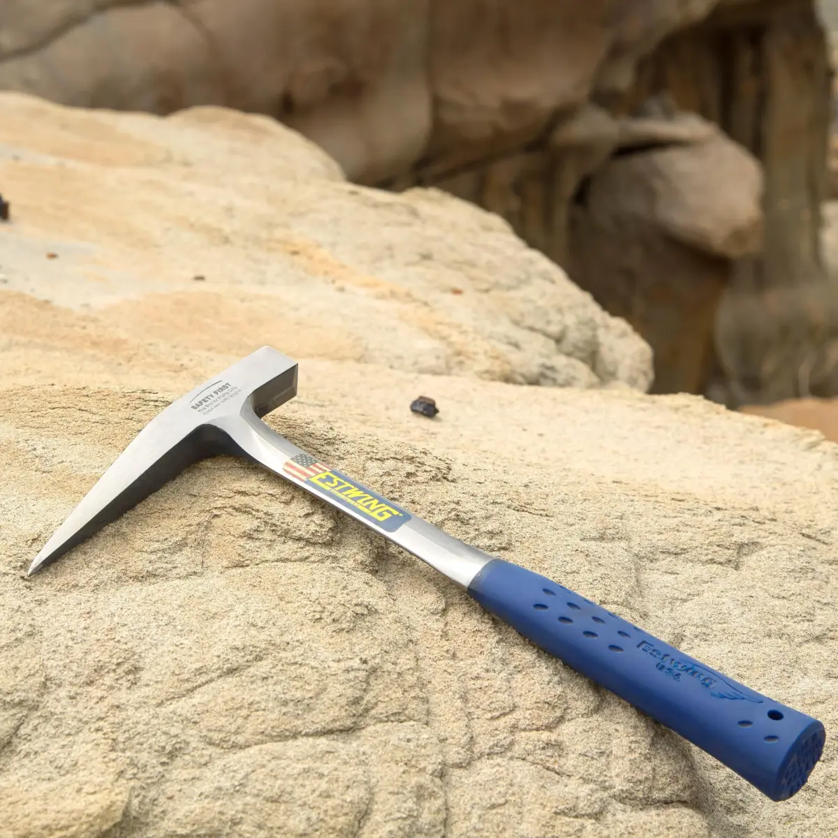 Estwing Rock Pick Geology Hammer 624g (22 oz) with Pointed Tip & Shock Reduction Grip | Forged Steel Head - view 5