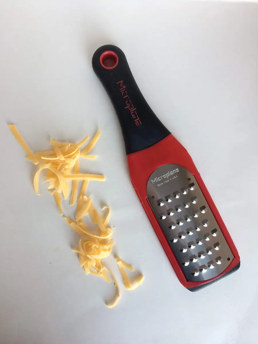 Microplane Artisan Series Extra Coarse Grater & Zester (Red) 20.3 cm (8 in) | USA-Sourced Stainless Steel - view 4