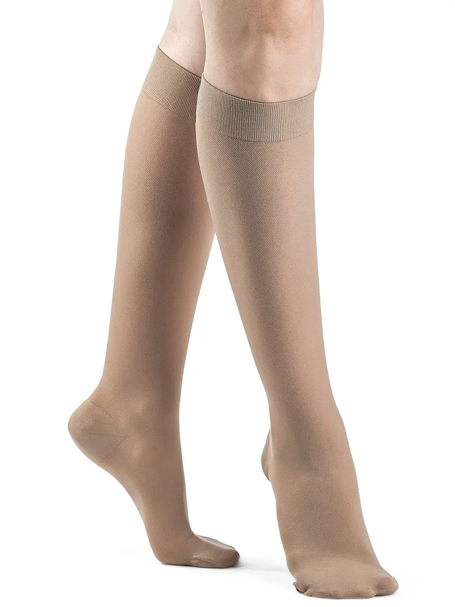 Sigvaris DYNAVEN Women's Compression Calf-High Socks 20-30mmHg Light Beige | Support for Venous & Edema Relief - main product image