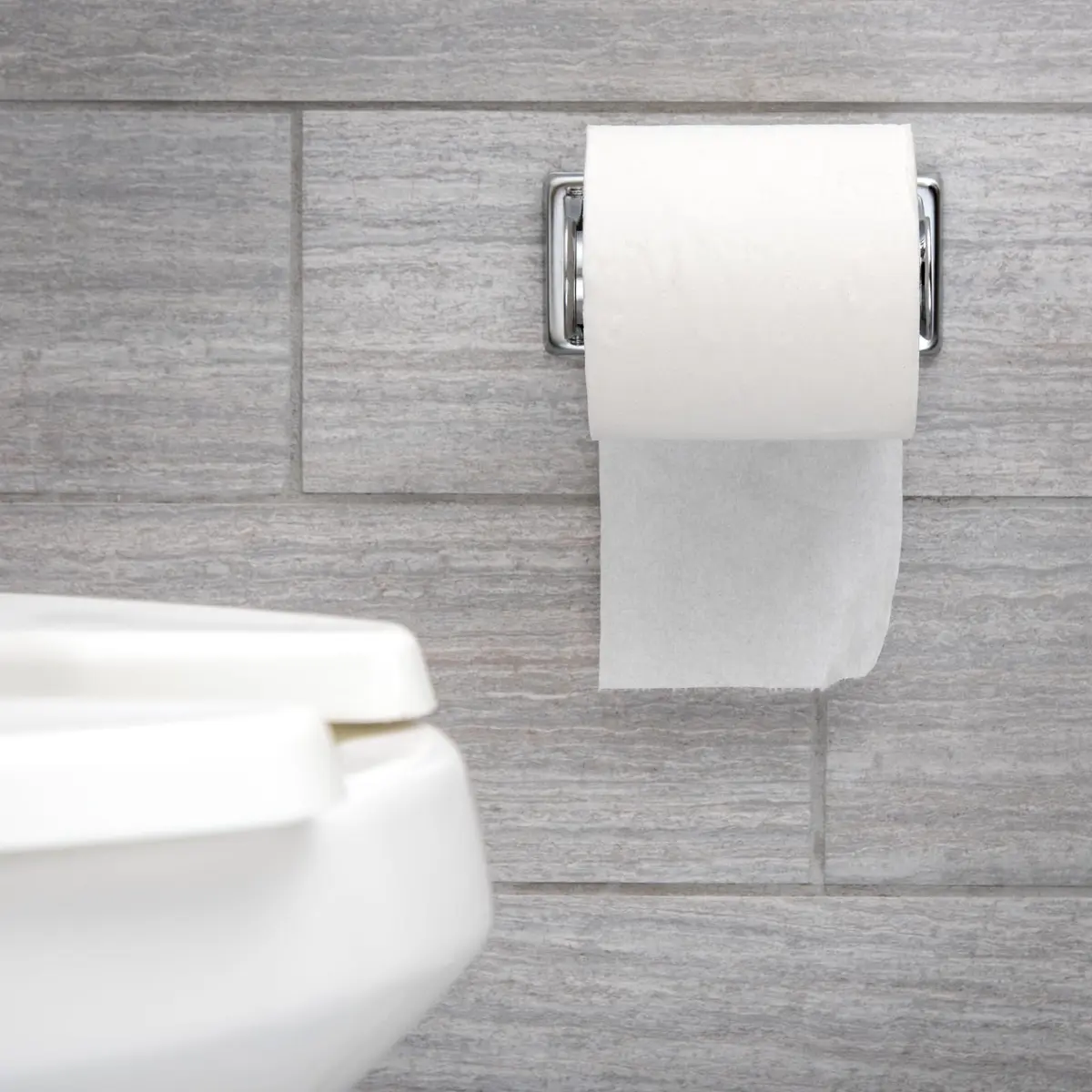 San Jamar SANR200XC Locking Toilet Tissue Dispenser, Plastic, 1 Count | Commercial Restroom Essential - view 3