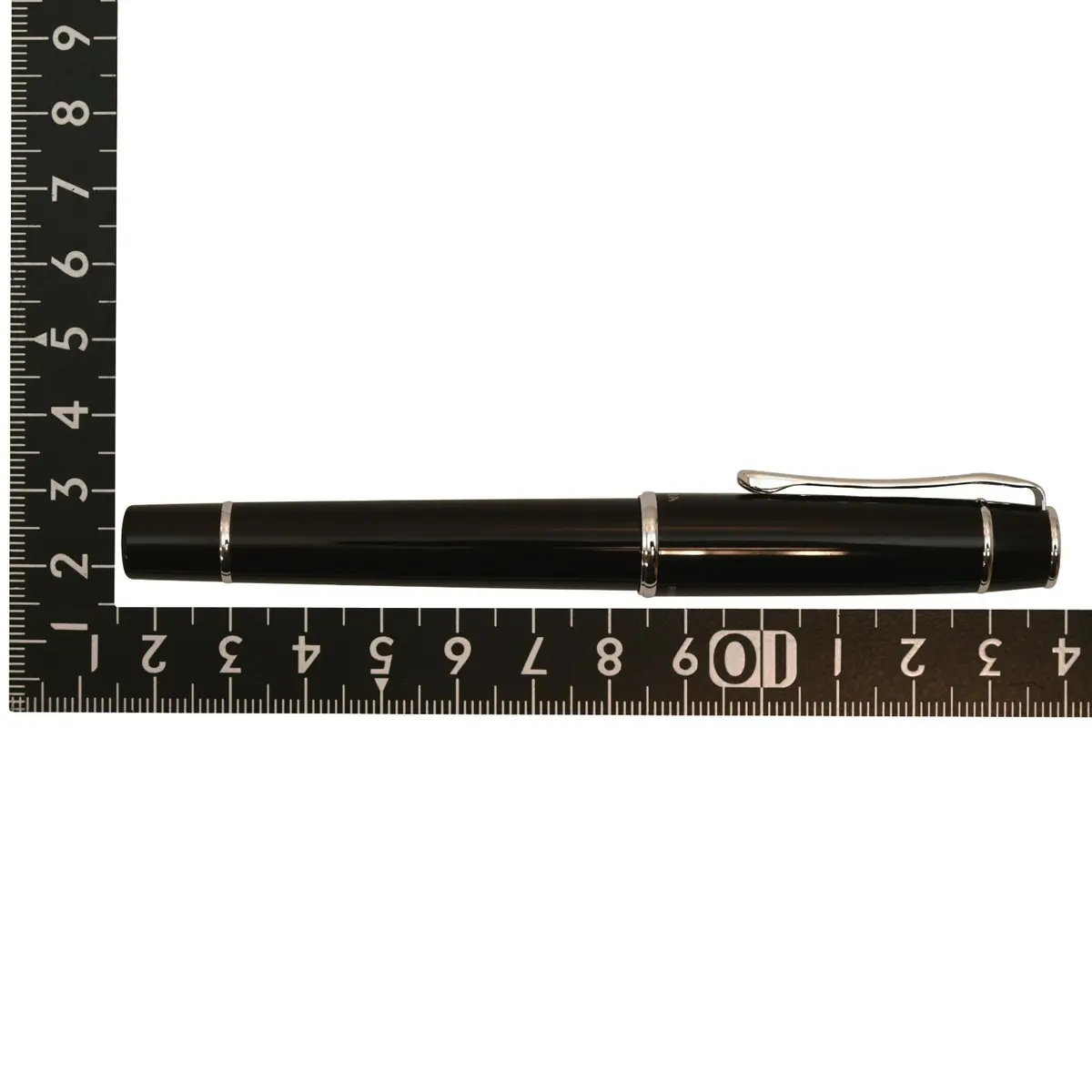 Pilot Prera Fountain Pen Medium-Nib, Brown Body | Elegant Writing Instrument for Professionals - view 4
