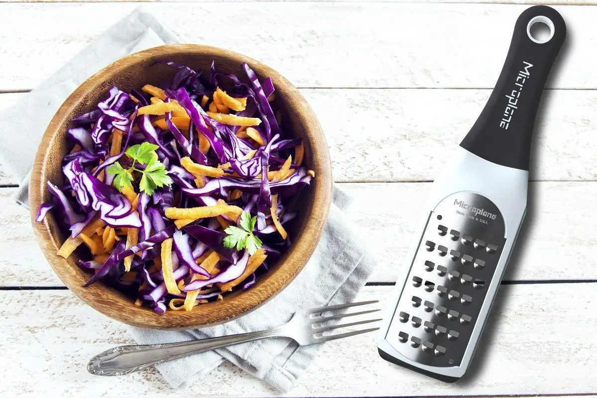 Microplane Artisan Series Extra Coarse Grater & Zester (White) 1.5 cm (0.62 in) | USA-Sourced Stainless Steel Blade - view 6