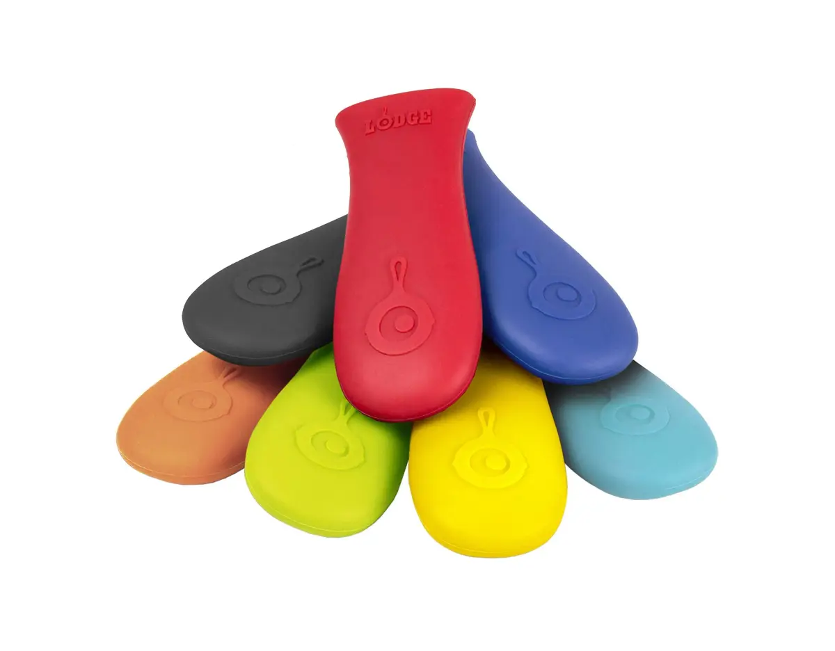 Lodge Red Silicone Hot Handle Holder | Heat-Resistant Cast Iron Skillet Handle Cover for Pans 9 Inches & Larger (14.3cm x 5.1cm) - view 2