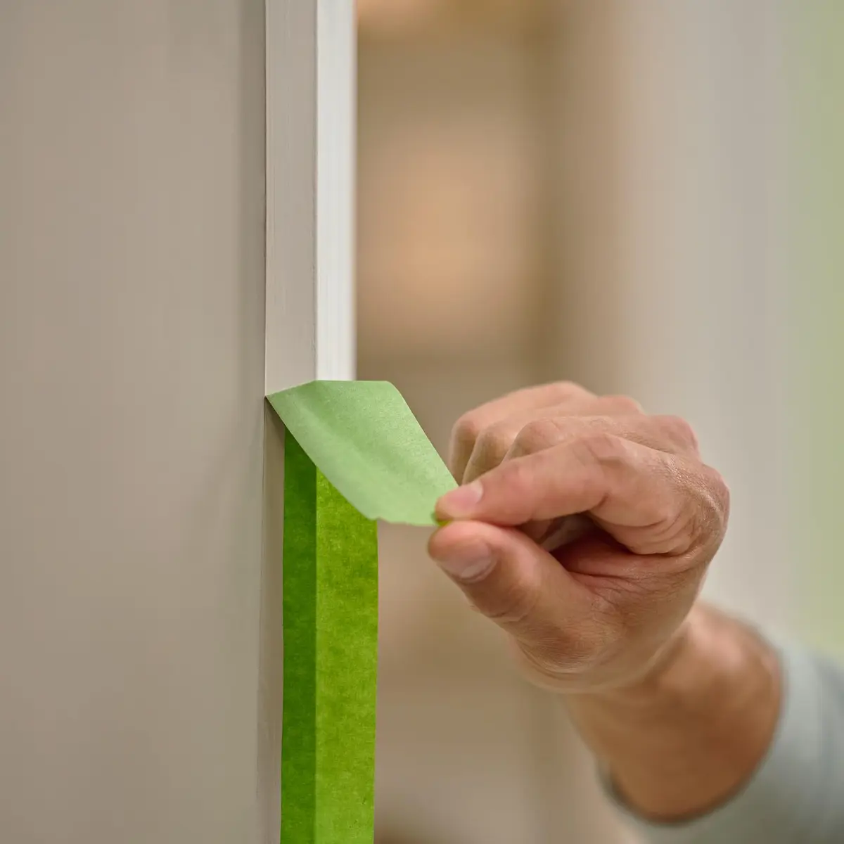 FrogTape Multi-Surface Painter's Tape with PAINTBLOCK, 1.41 in x 45 Yds | Sharp Edges, Clean Removal, USA Made - view 5
