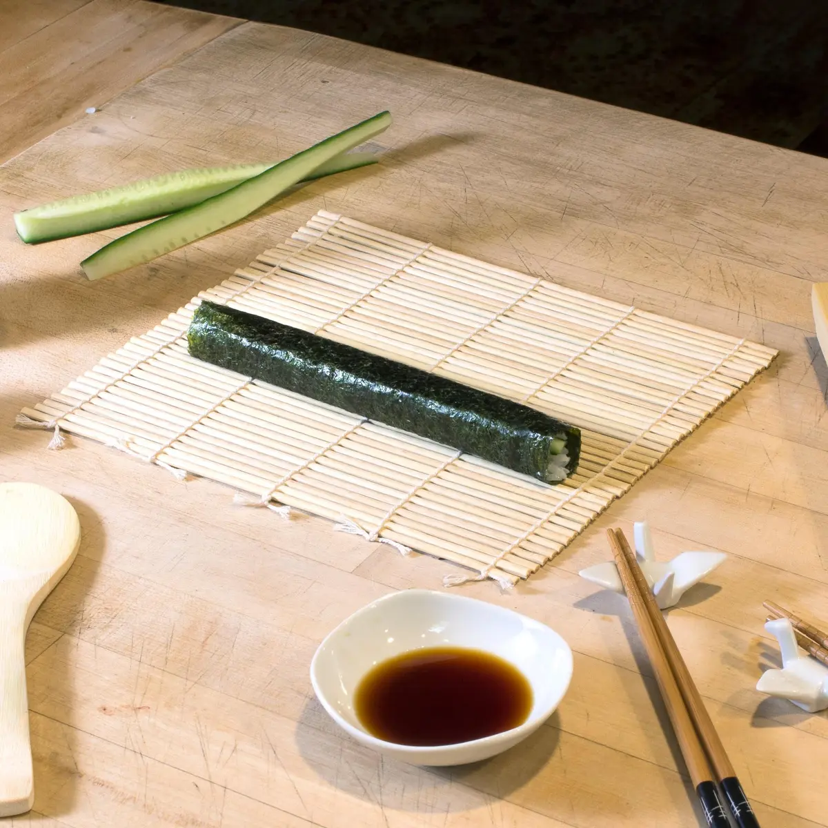 Helen's Asian Kitchen Bamboo Sushi Mat | Natural, Sustainable, 9.5-Inch for Homemade Sushi - view 6