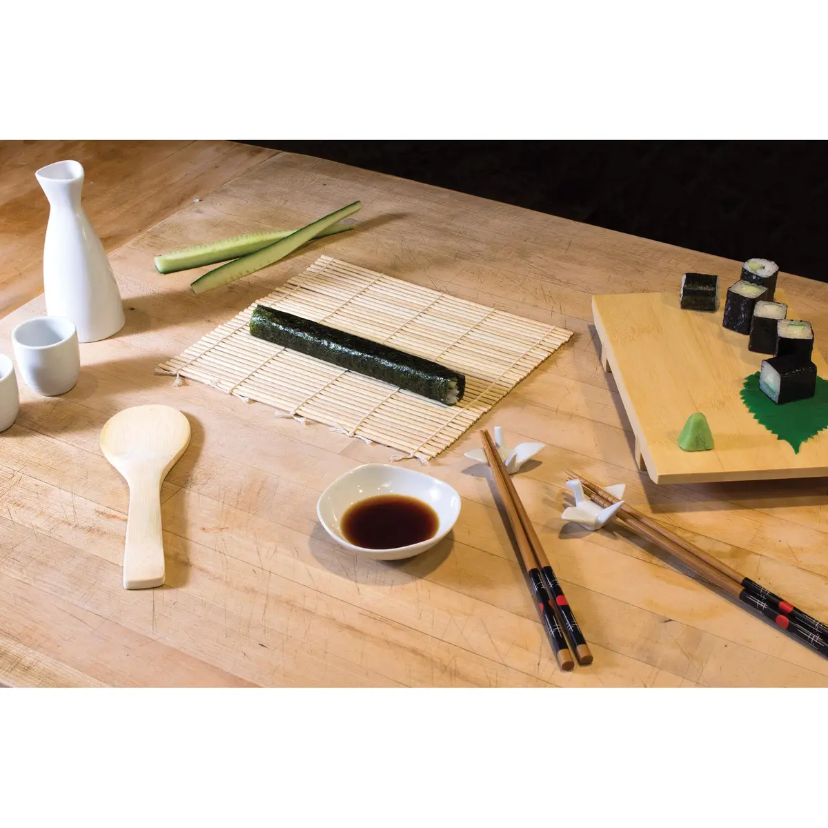 Helen's Asian Kitchen Bamboo Sushi Mat | Natural, Sustainable, 9.5-Inch for Homemade Sushi - view 4