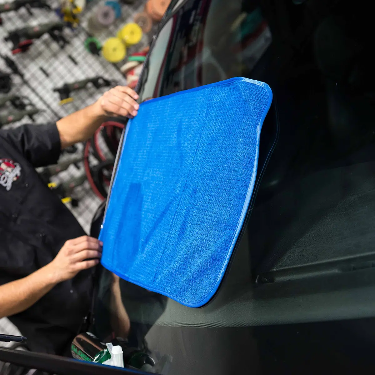 Chemical Guys Waffle Weave Glass & Window Microfiber Towel Blue 24 x 16 Inch | Scratch-Free, Lint-Free Cleaning - view 4