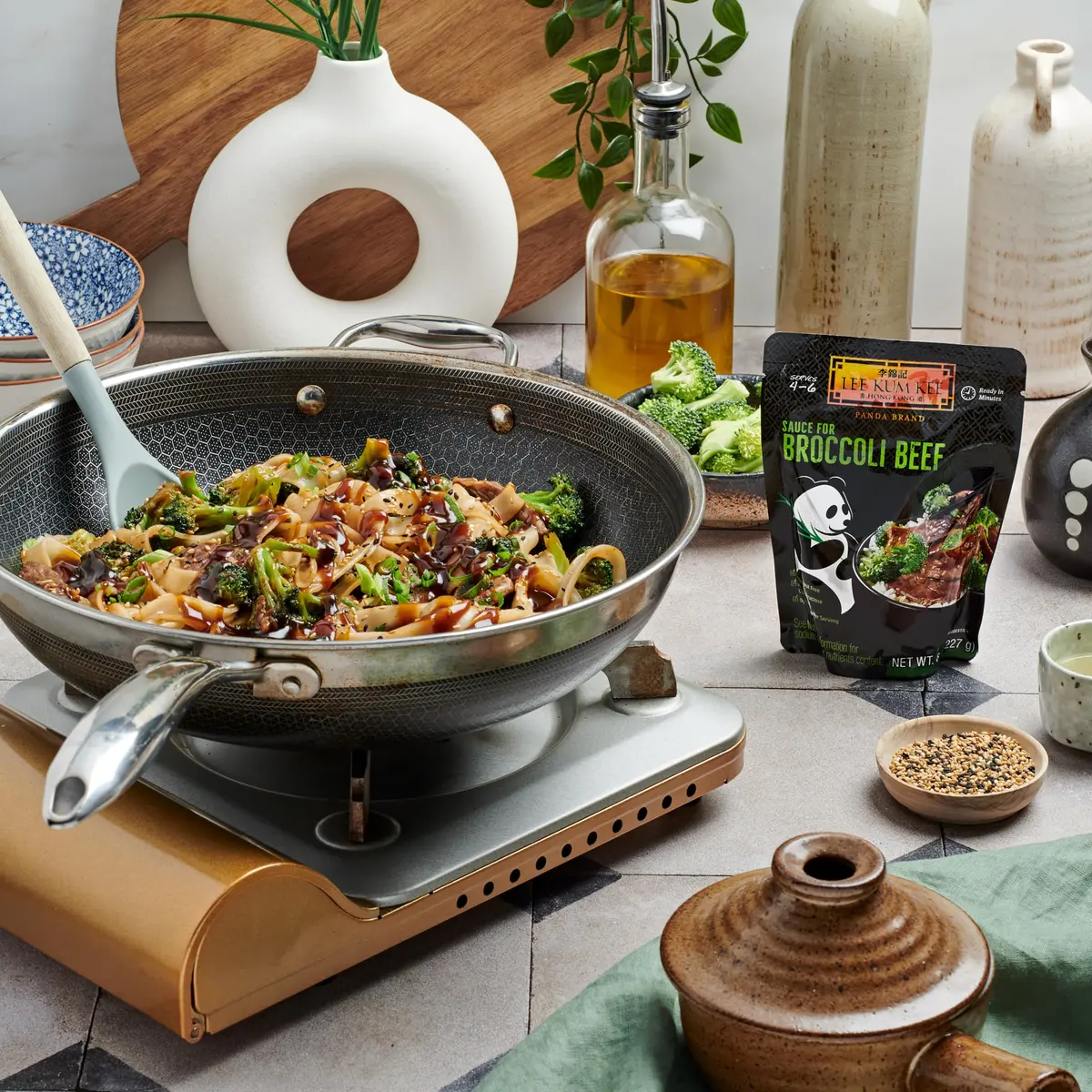 Panda Sauce for Broccoli Beef 8oz Pack of 6 | No Artificial Flavors, Cholesterol Free - view 3