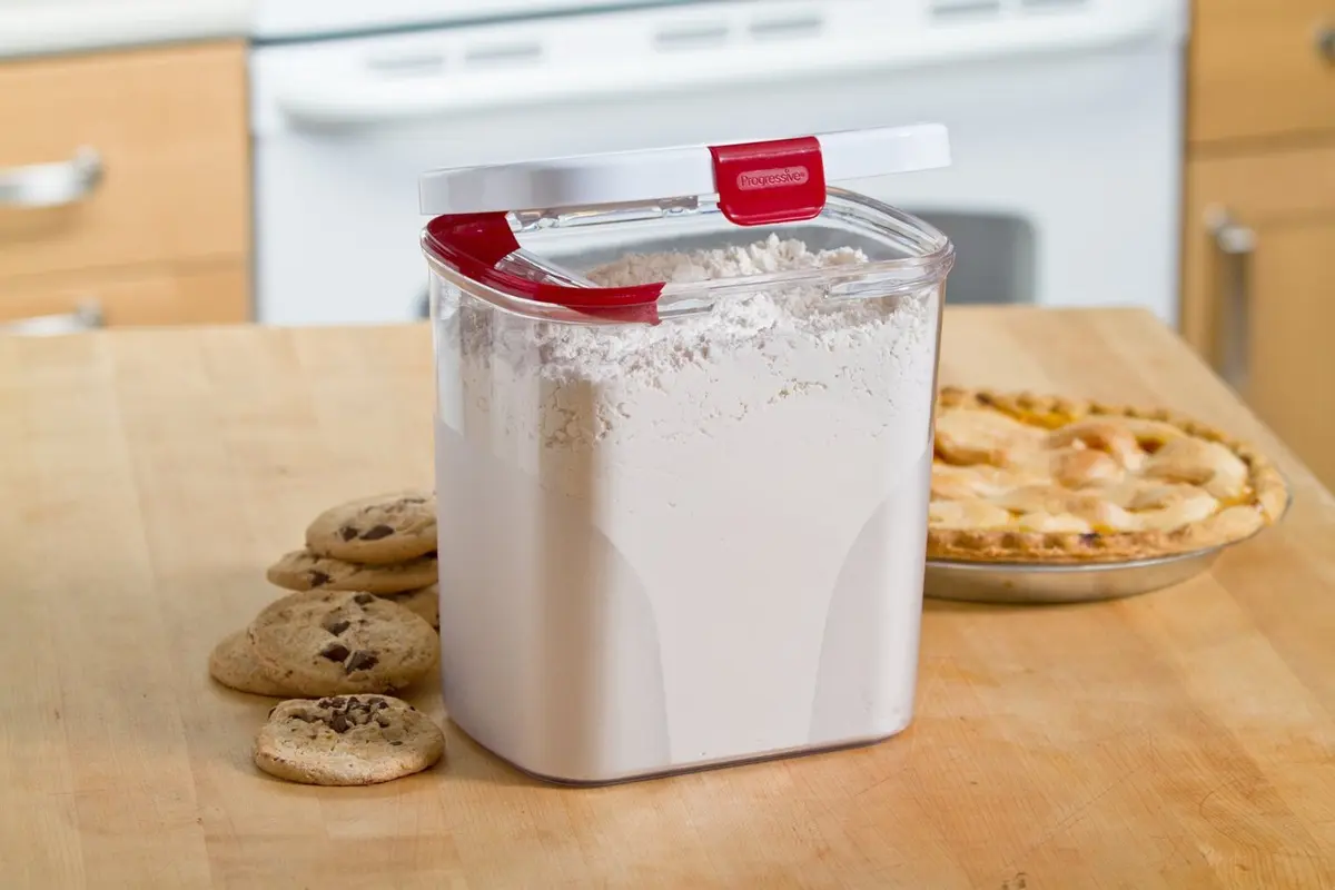 Progressive Flour Keeper – Airtight Storage Container for Flour, Sugar & Dry Goods, 3.8 qt | BPA-Free, Easy Pour - view 4