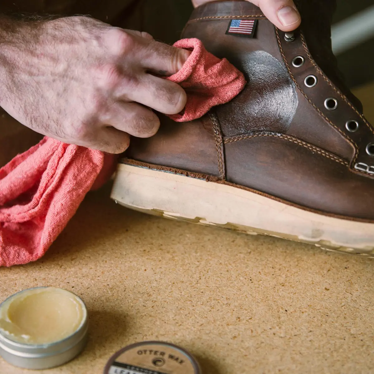 Otter Wax Leather Salve | 5 oz | Nourishing Leather Conditioner & Cleaner Balm for Boots, Furniture, Car Seats, Jackets, Hats & Bags | All-Natural & Chemical & PFAS-Free | Made in Portland | USA - view 4