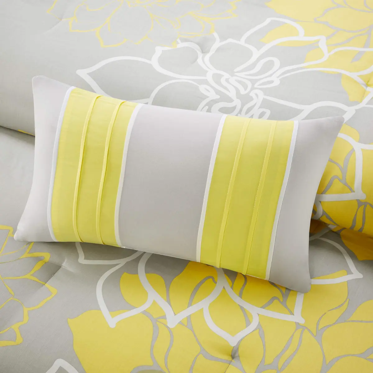 Madison Park Lola Sateen Cotton Comforter Set-King | All Season Floral Bedding with Hypoallergenic Fill - view 7