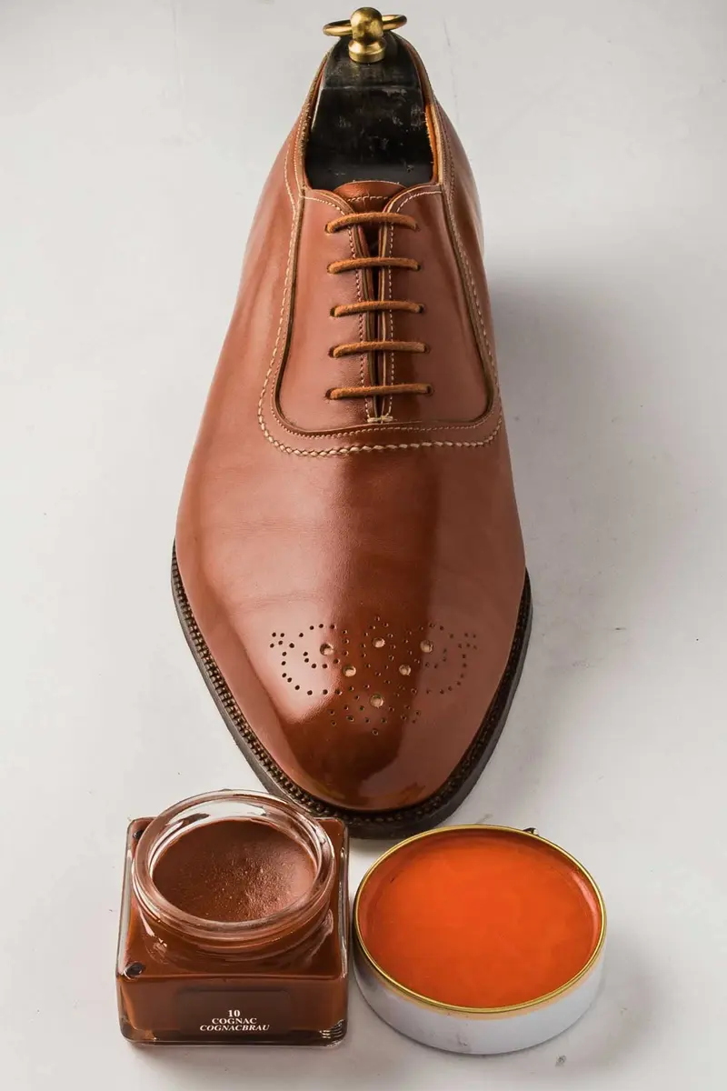 SAPHIR Pommadier Cream 75ml | Natural Leather Shoe Polish & Conditioner for Boots, Handbags - Cognac - view 3